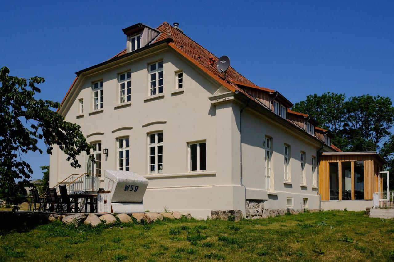 Ferienwohnung Gutshaus Klein Voigtshagen Dassow Exterior foto